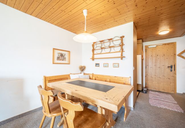 Apartment in Falera - LAAX Homes - Casa Pignola Apartment in Falera - LAAX Homes - Casa Pignola