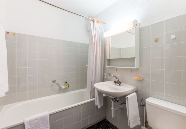 Ferienwohnung in Laax - LAAX Homes - Val Signina 4-8 Ferienwohnung in Laax - LAAX Homes - Val Signina 4-8