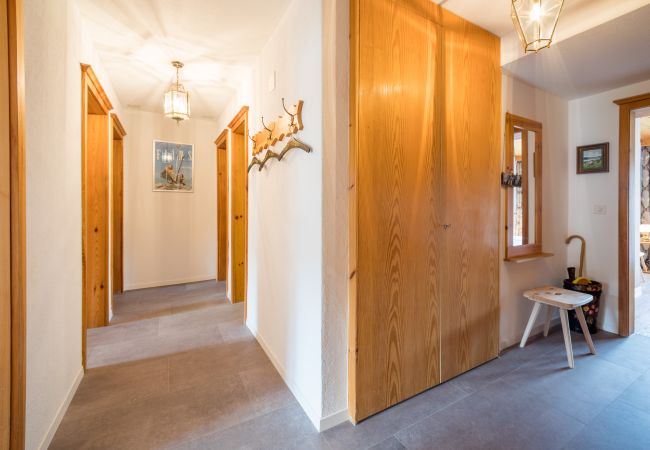 Ferienwohnung in Laax - LAAX Homes - Val Signina 8-17 Ferienwohnung in Laax - LAAX Homes - Val Signina 8-17
