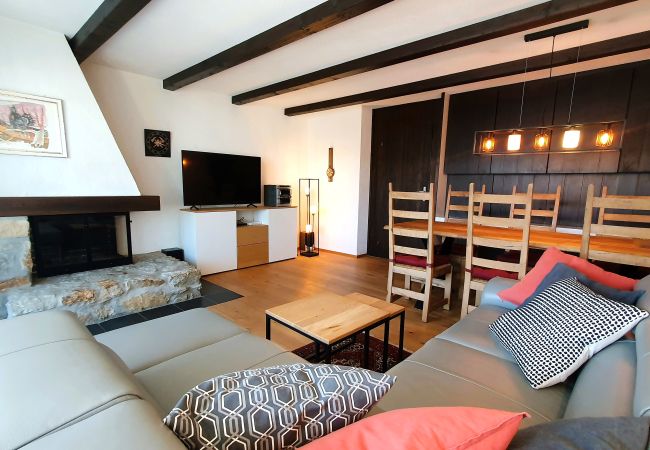 Ferienwohnung in Flims Dorf - Laax Homes - Via Sulten 12