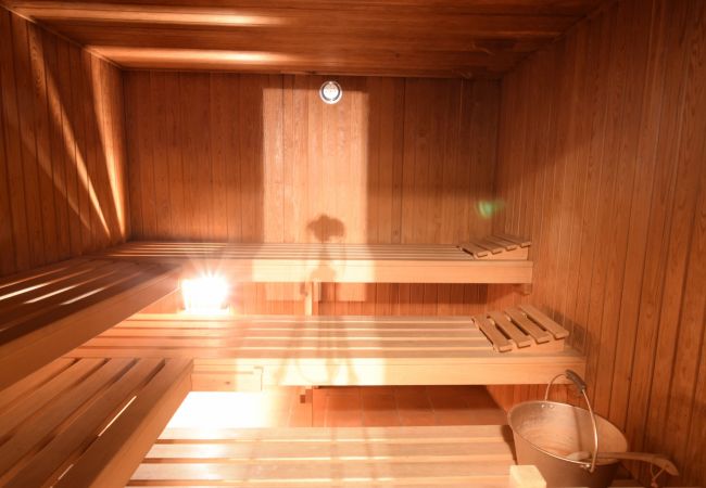 Ferienwohnung in Laax - LAAX Homes - Casa Curnera 8 Ferienwohnung in Laax - LAAX Homes - Casa Curnera 8